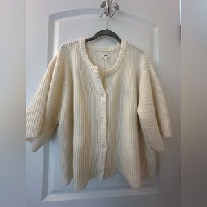 Gently Used Aerie UnReal Natural/Cream short sleeve Ribbed Cardigan XL